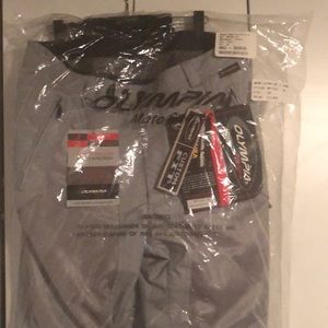 Airglide 3 mesh tech over pants silver